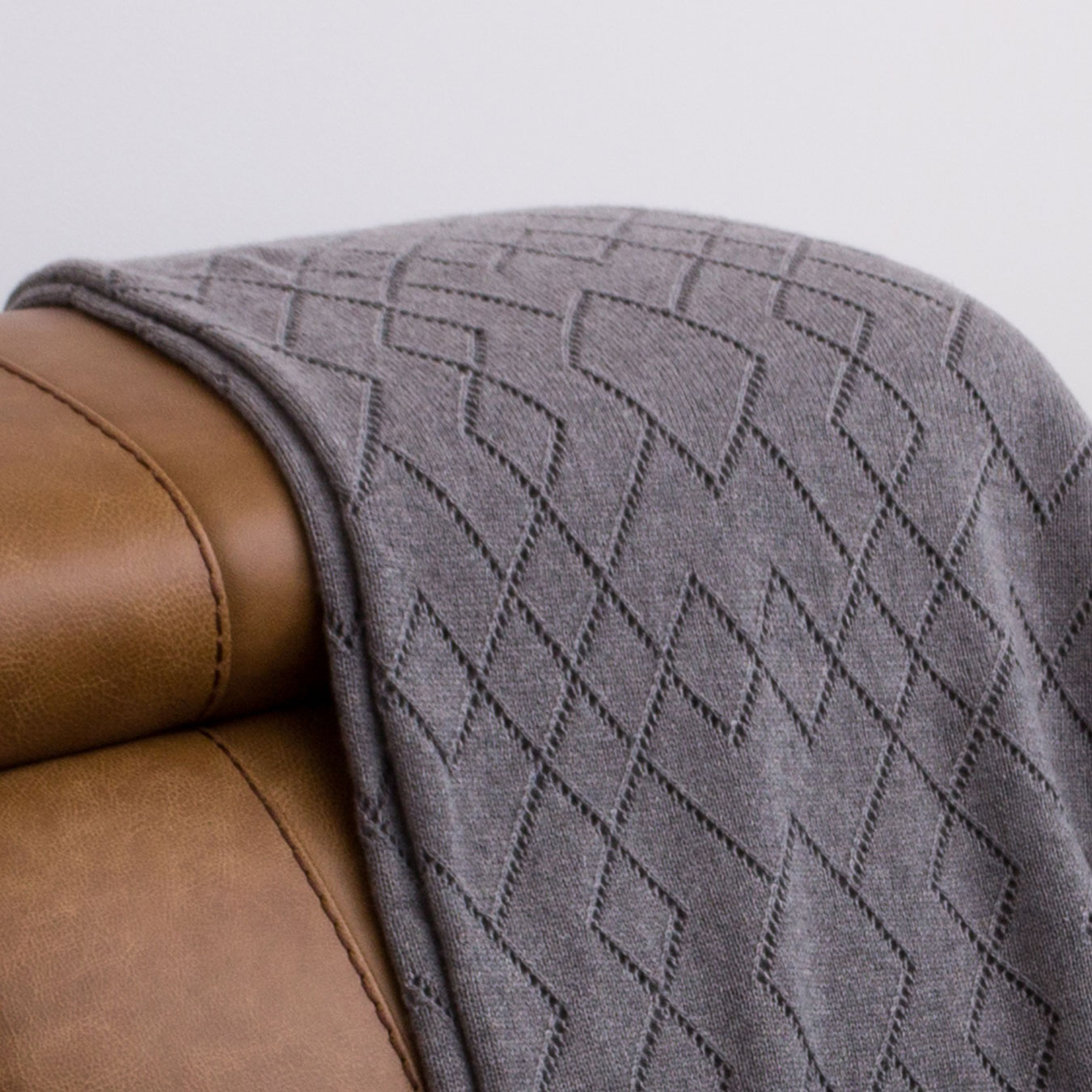 Vince Couverture Légère | Patrons de Tricot | Steve Rousseau Designs