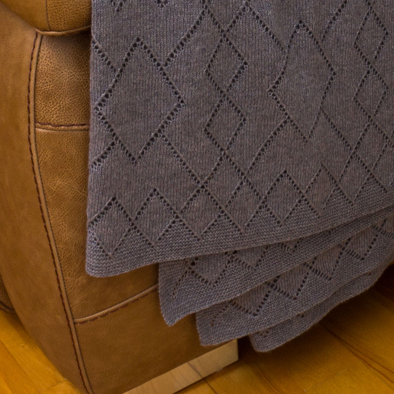 Vince Couverture Légère | Patrons de Tricot | Steve Rousseau Designs